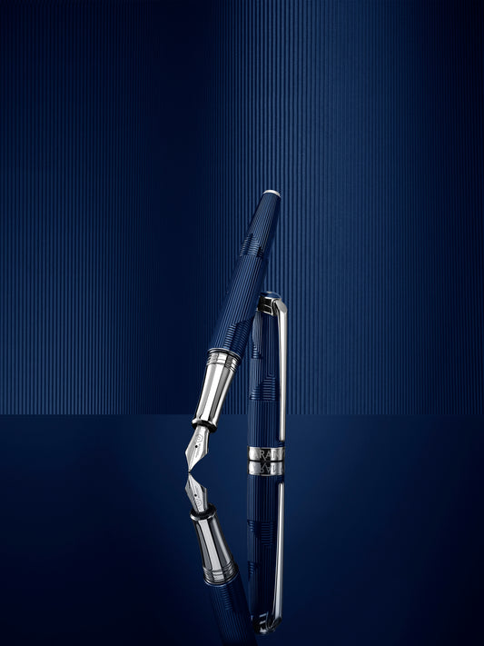 Caran D'Ache  LÉMAN™ Bleu Marin Fountain Pen