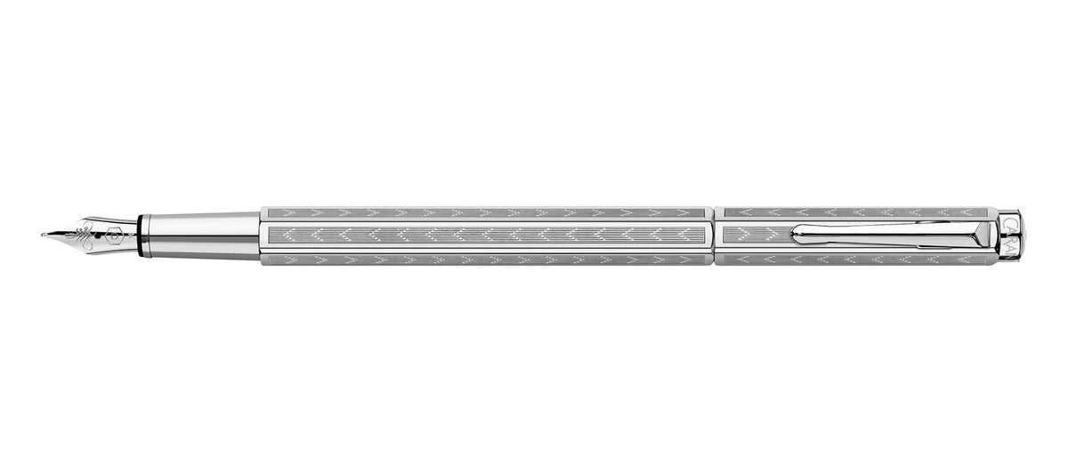 Platinum-Coated ECRIDOR™ CHEVRON Fountain Pen